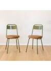 conjunto-de-2-cadeiras-cadeira-praca-verde-caramelo-ambientada 