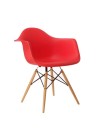cadeiras vermelha eames com pés de madeira