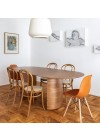 mesa de jantar oval em madeira